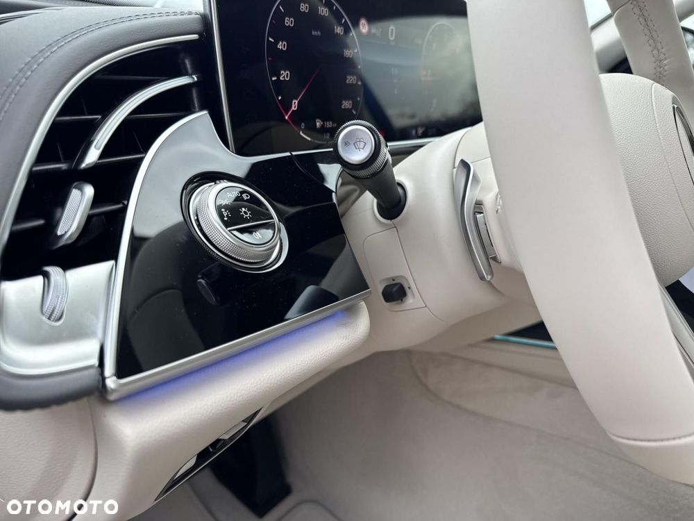 Mercedes-Benz Klasa E - 11