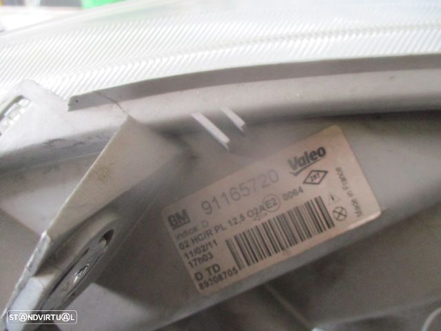 Farol 91165720 OPEL VIVARO 2006 DRT H4 VALEO - 3