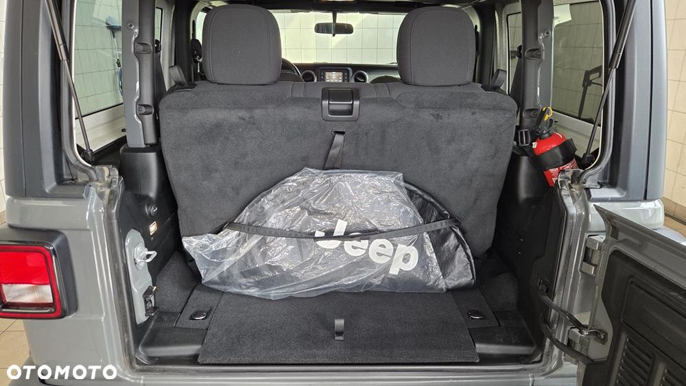 Jeep Wrangler 2.0 T-GDI Hardtop AWD Automatik Sport - 14