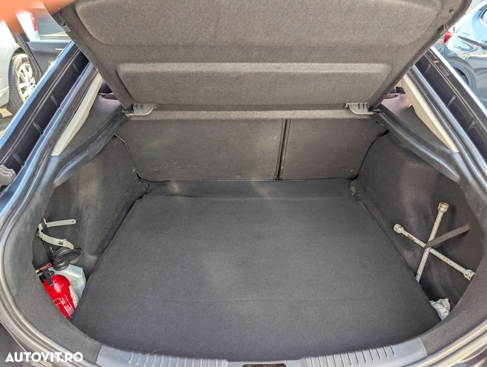 Ford Mondeo 2.0 TDCI Titanium X - 28