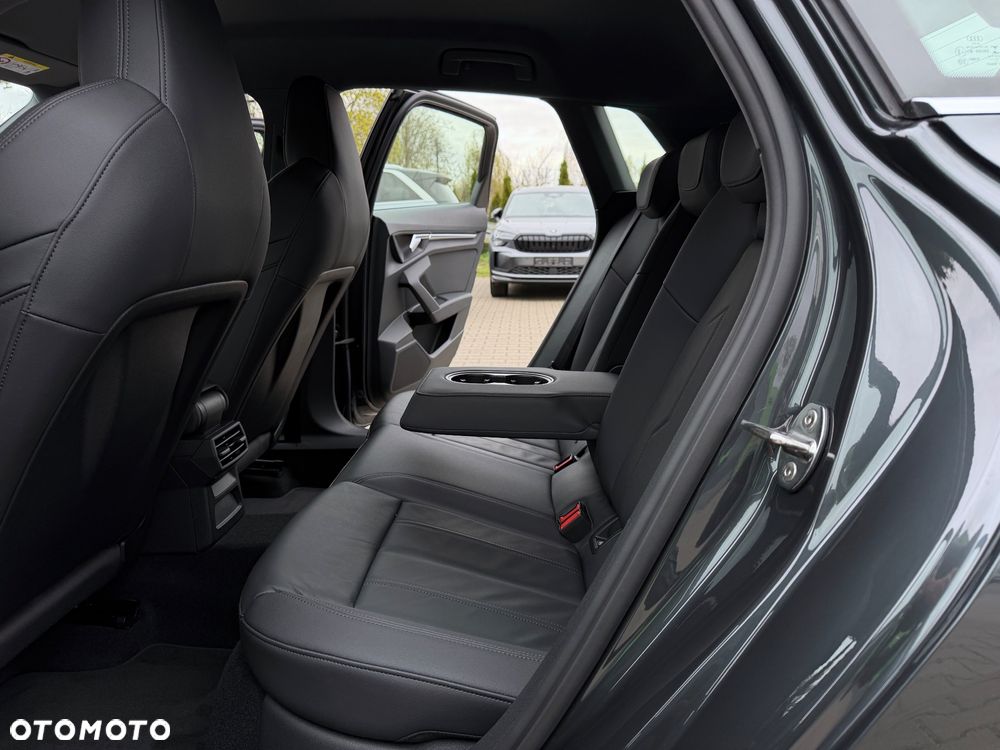 Audi A3 Sportback 35 TFSI S Line - 28