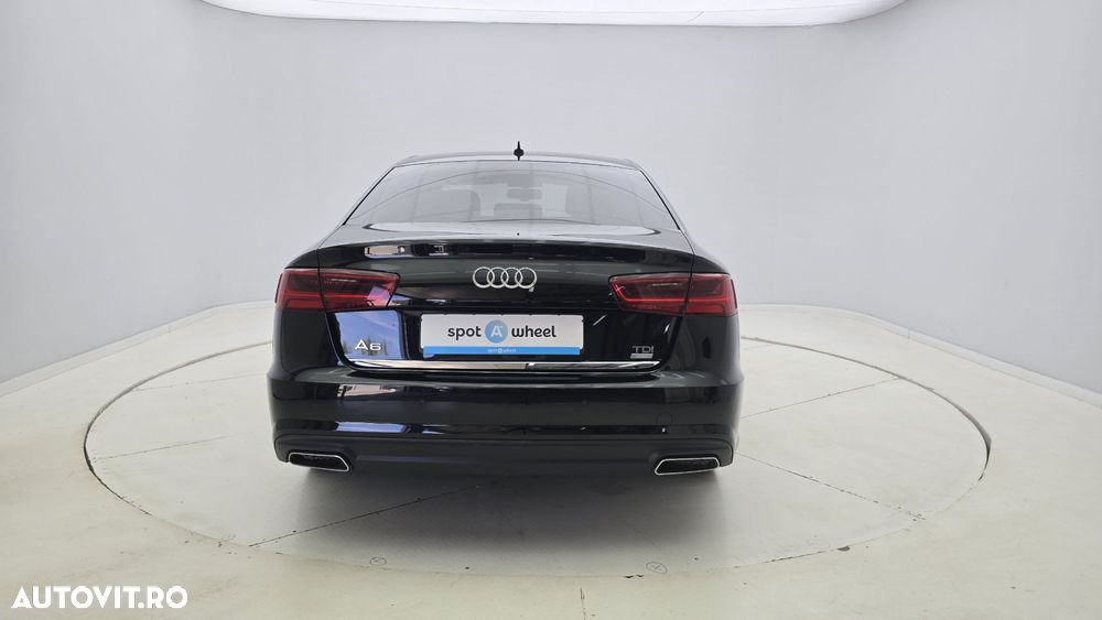 Audi A6 2.0 TDI Ultra S tronic - 7