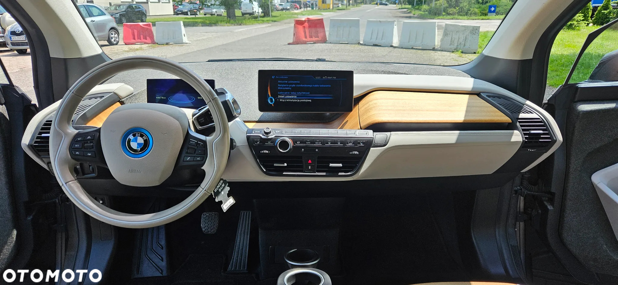 BMW i3 Standard - 23