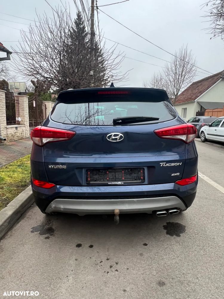 Hyundai Tucson 2.0 CRDI 4WD Premium - 4