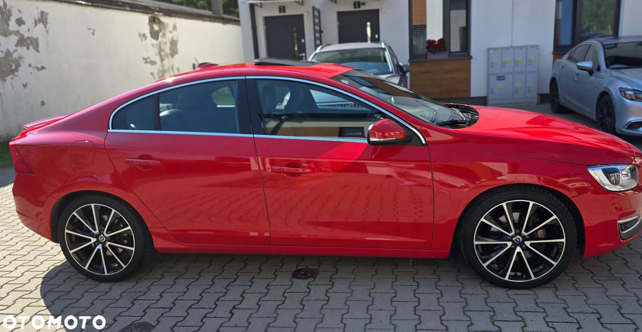 Volvo S60 - 1