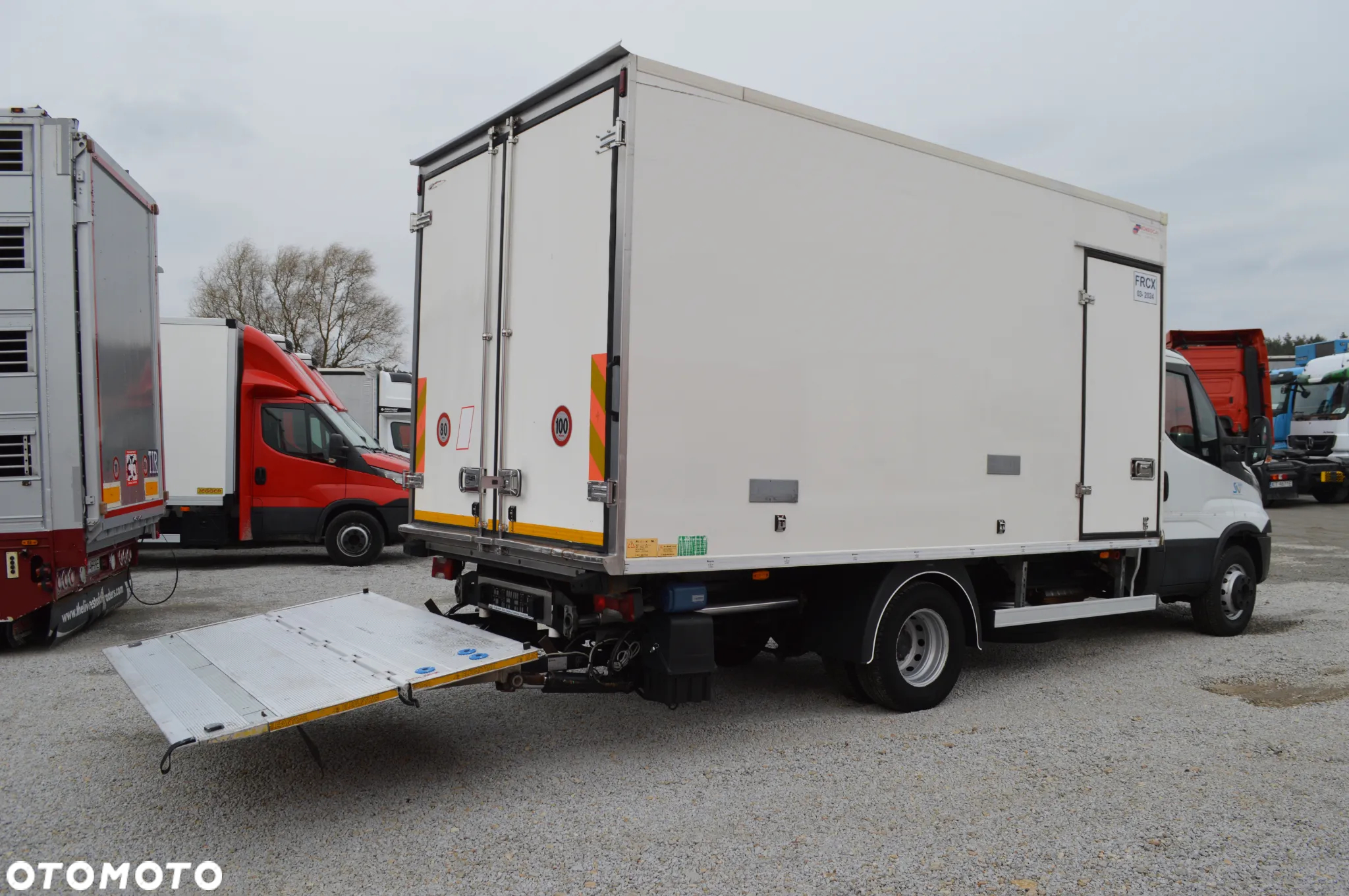 Iveco DAILY 60C15 CHŁODNIA+WINDA+DRZWI BOCZNE I TYLNE MROŹNIA IZOTERMA - 6