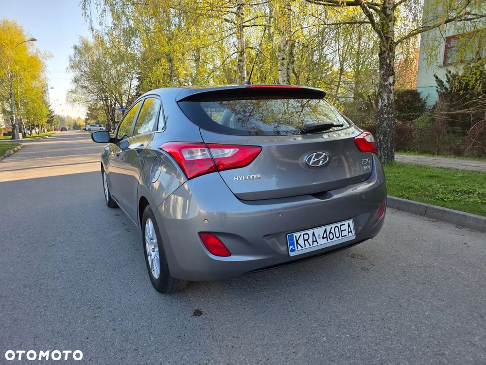 Hyundai i30 1.6 CRDi Style - 12