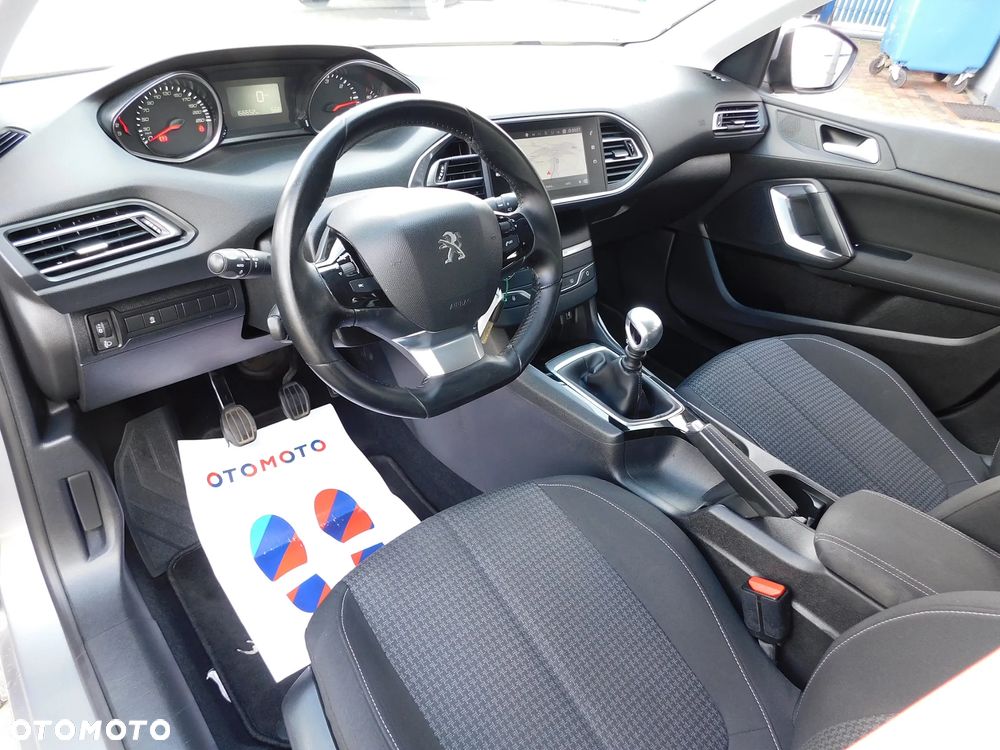 Peugeot 308 SW 1.5 BlueHDi Active S&S - 8