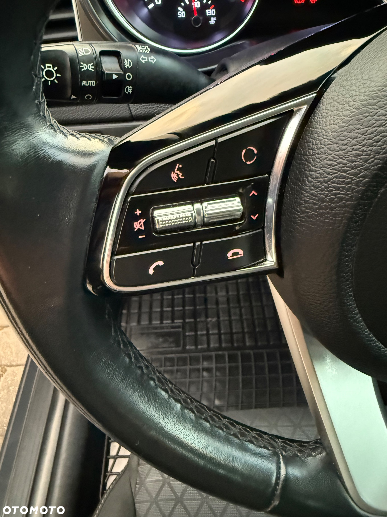 Kia Ceed 1.0 T-GDI L - 10