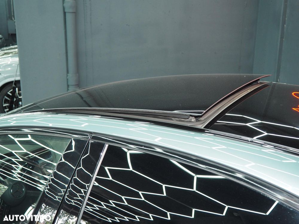 Mercedes-Benz E 220 d MHEV 4MATIC Aut. - 30