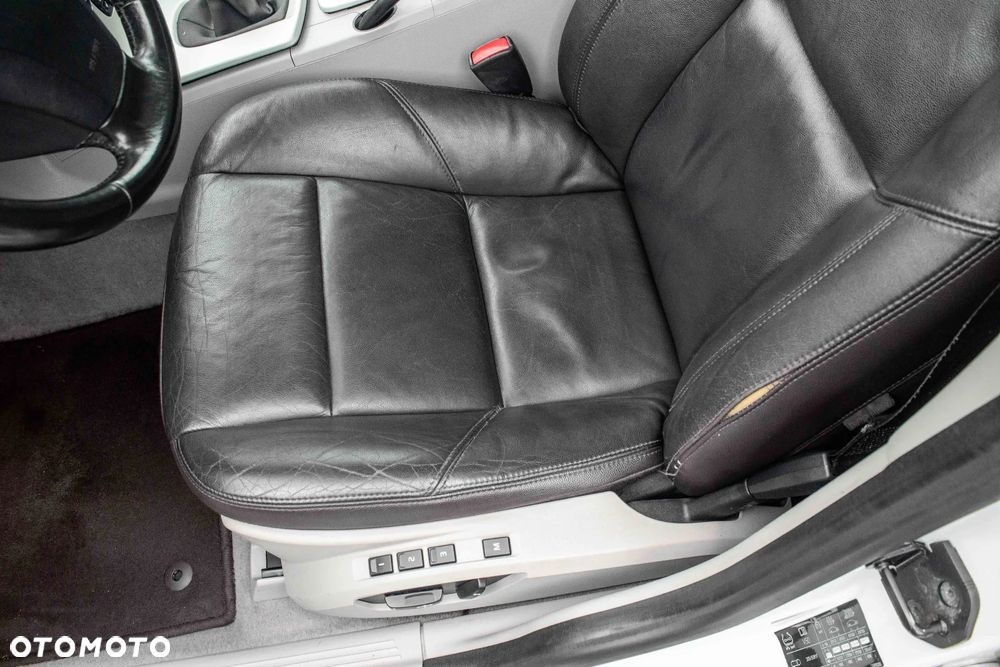 Volvo V50 T5 R-Design Summum AWD - 16