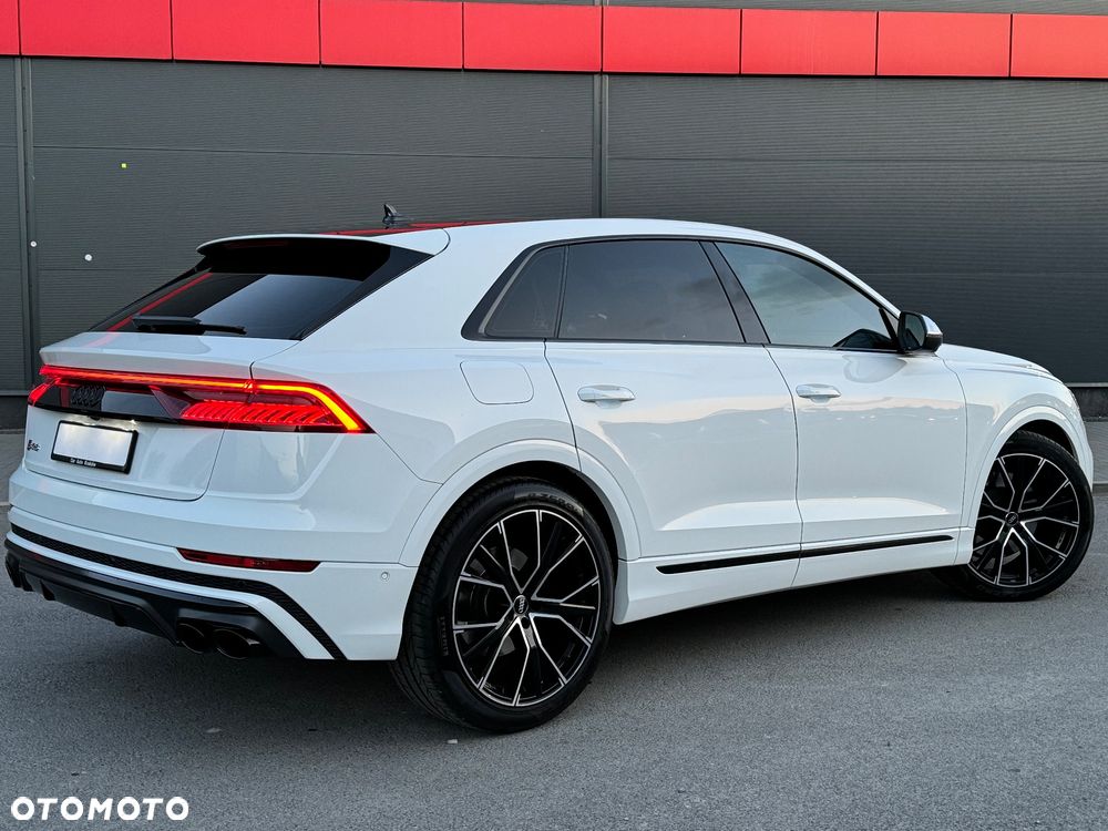 Audi SQ8 - 3
