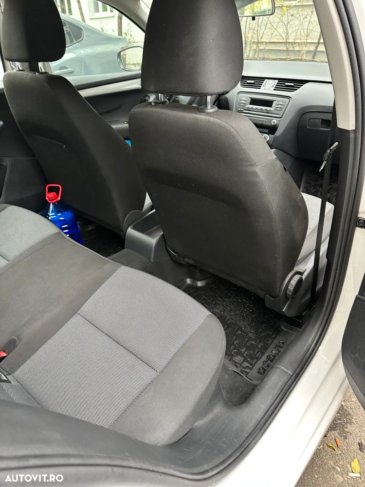 Skoda Octavia 1.6 TDI Ambition - 9