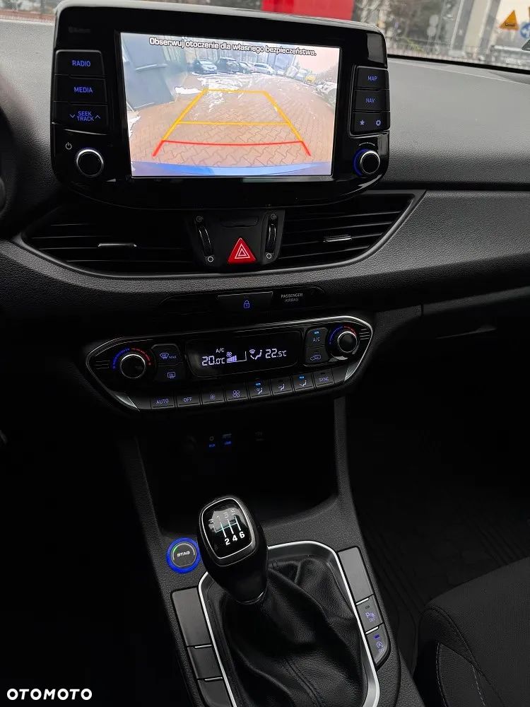 Hyundai i30 1.4 GO - 13