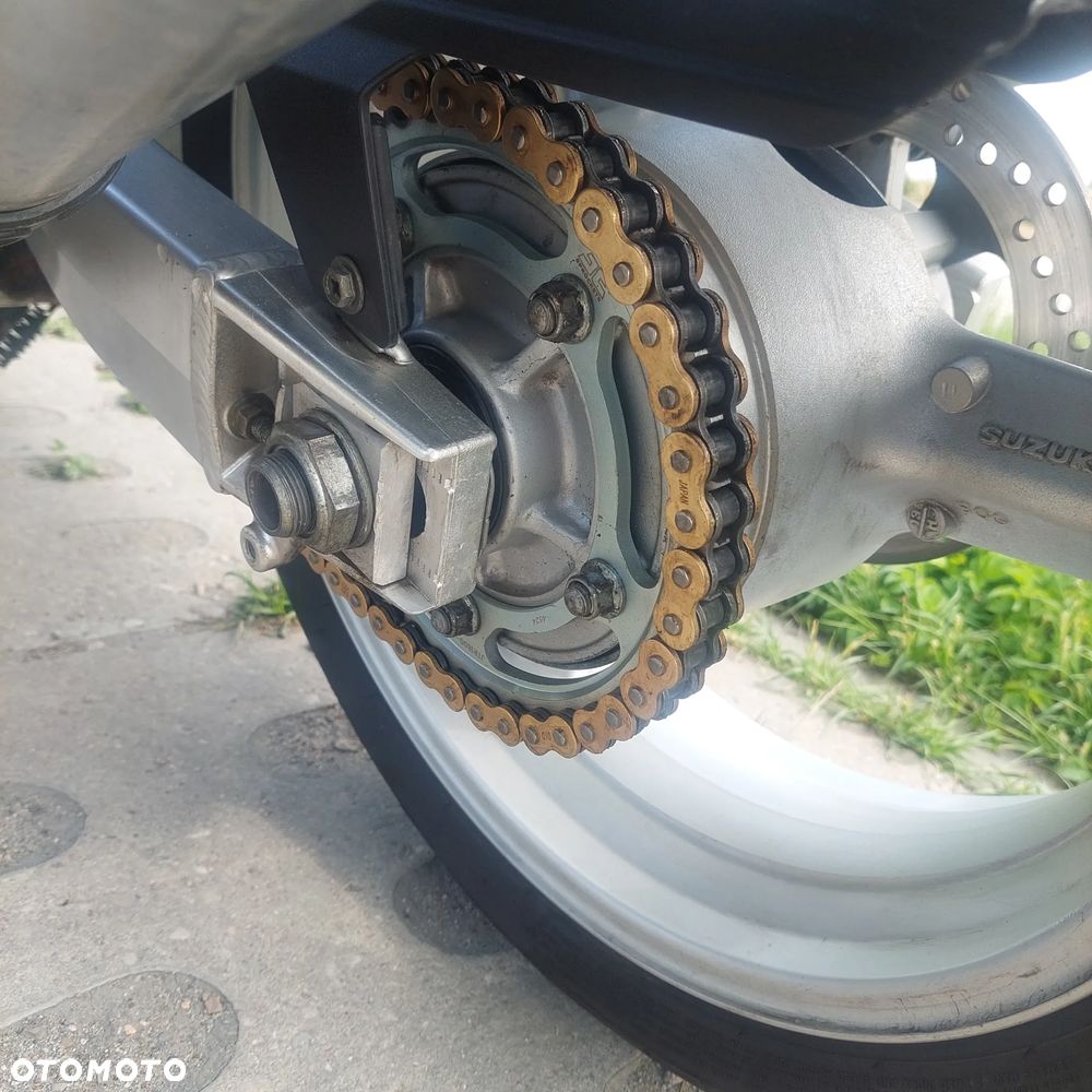 Suzuki SV - 3