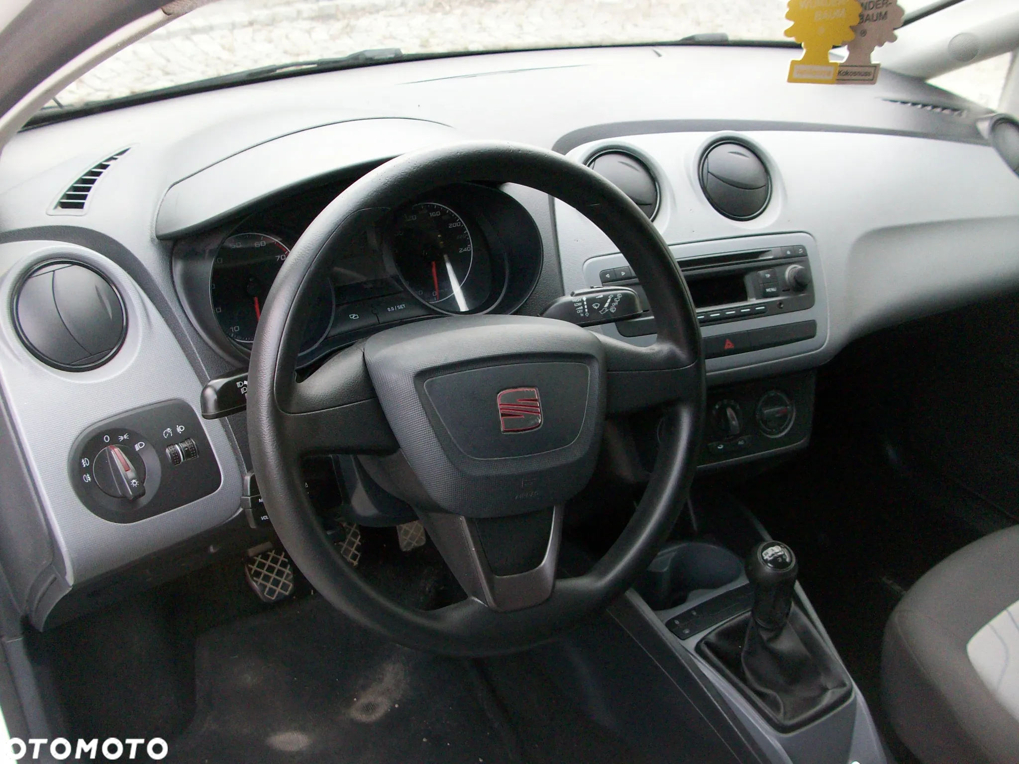Seat Ibiza 1.4 16V Reference - 19