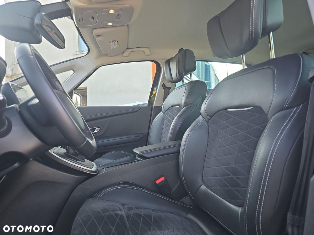 Renault Scenic - 12