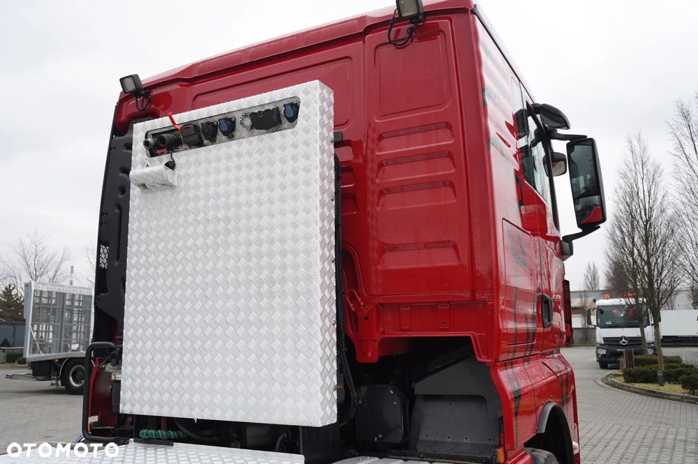 MAN TGX 33.640 6x4 / DMC 70000 kg / 280 tys. km - 10