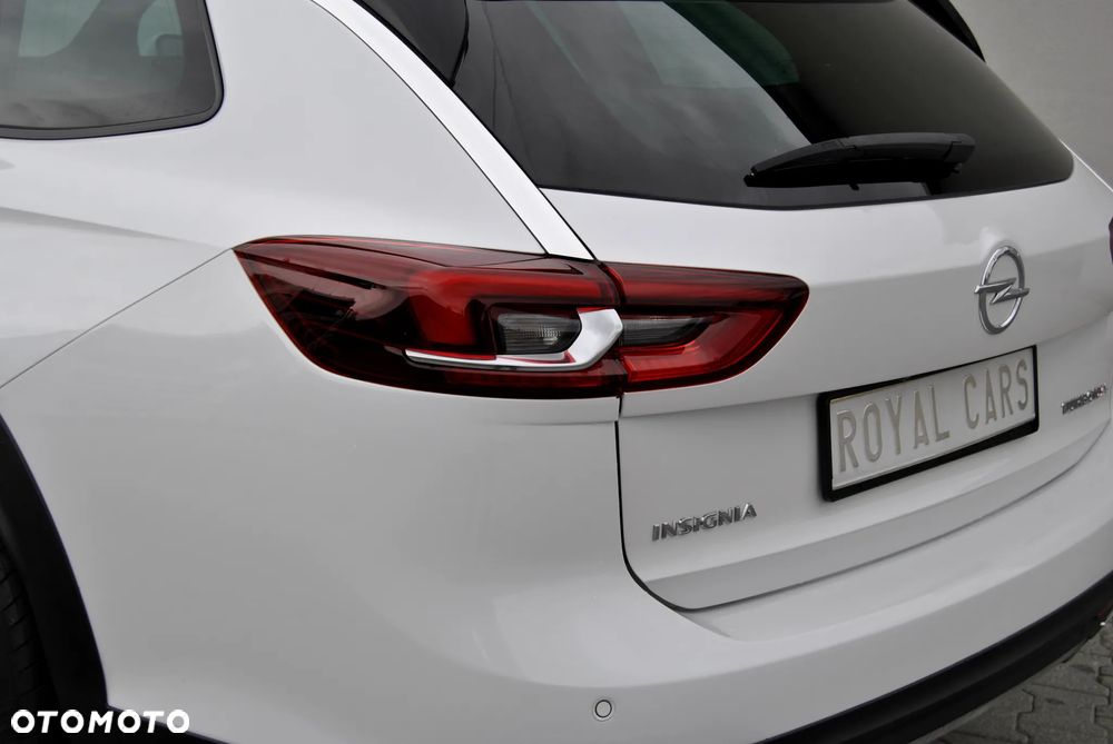 Opel Insignia CT 2.0 CDTI 4x4 Exclusive S&S - 12