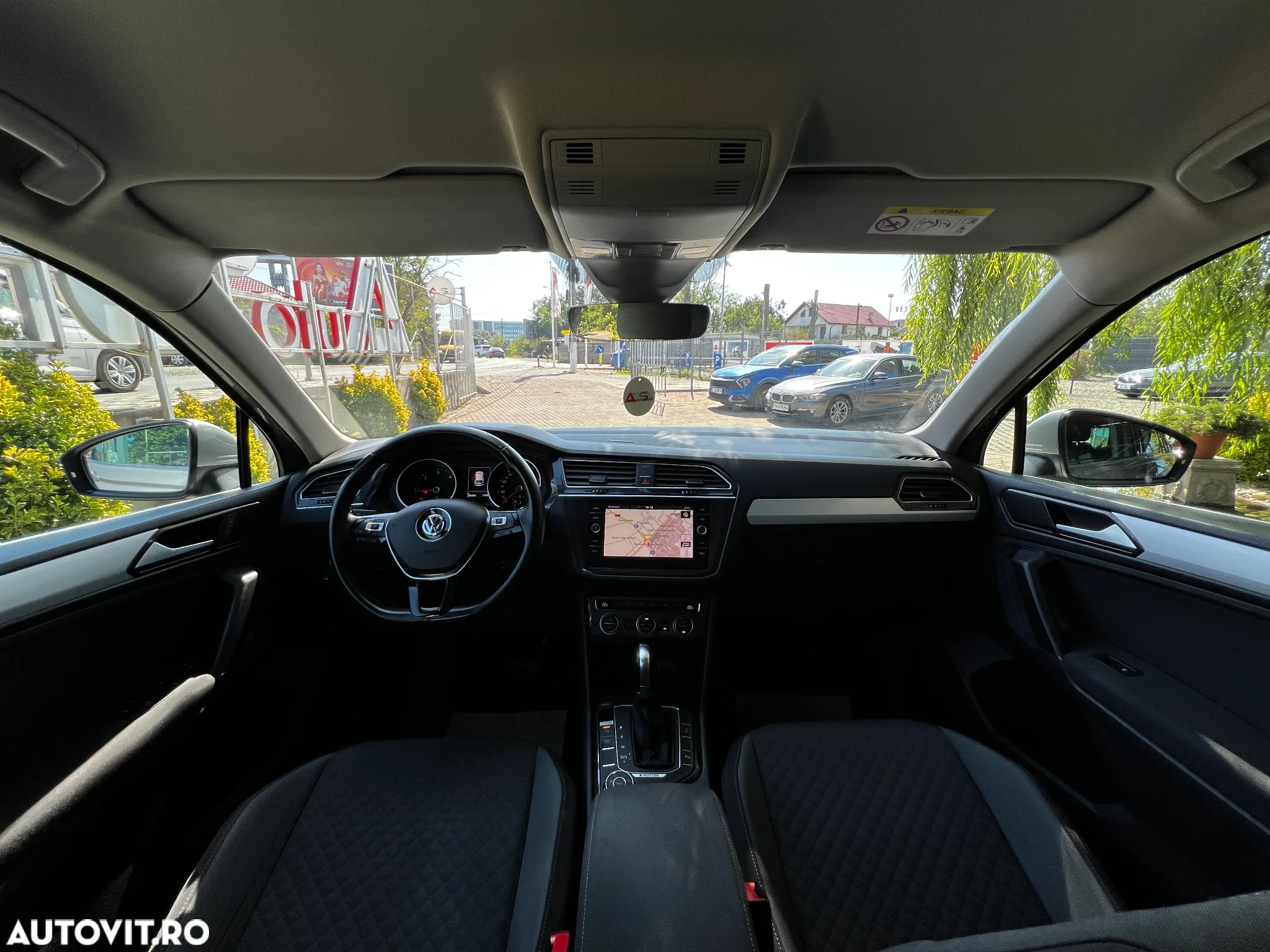 Volkswagen Tiguan 2.0 TDI SCR 4MOTION DSG R-Line - 19