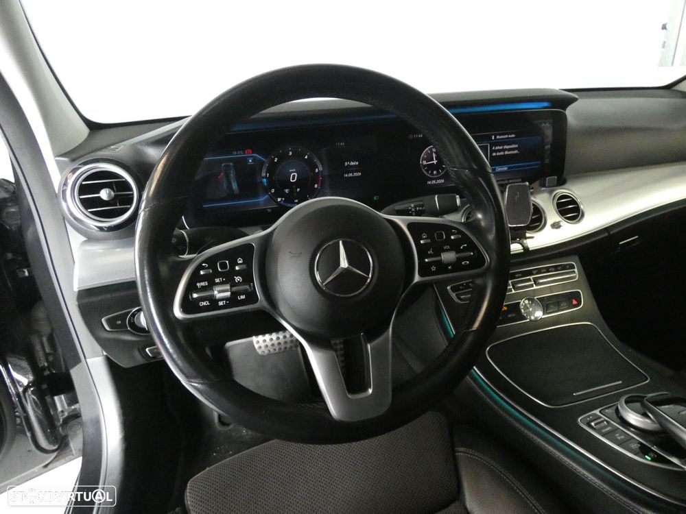 Mercedes-Benz E 220 d Avantgarde - 11