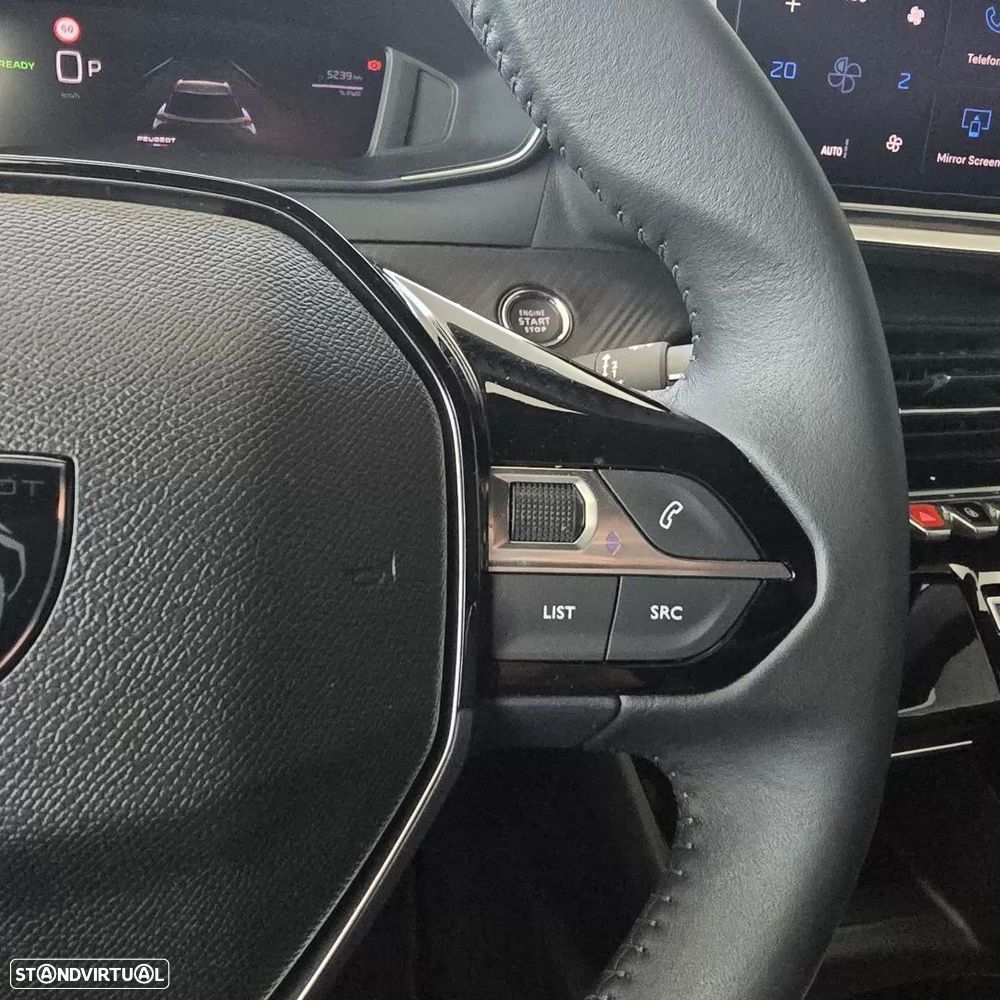 Peugeot e-2008 54 kWh Allure - 24