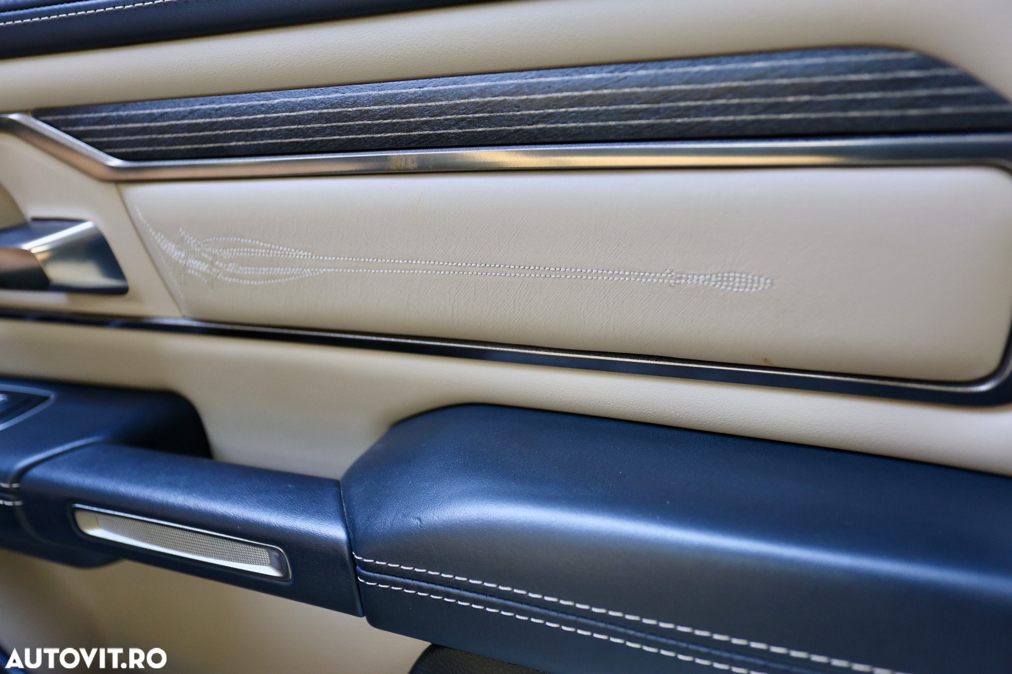 Dodge RAM - 12