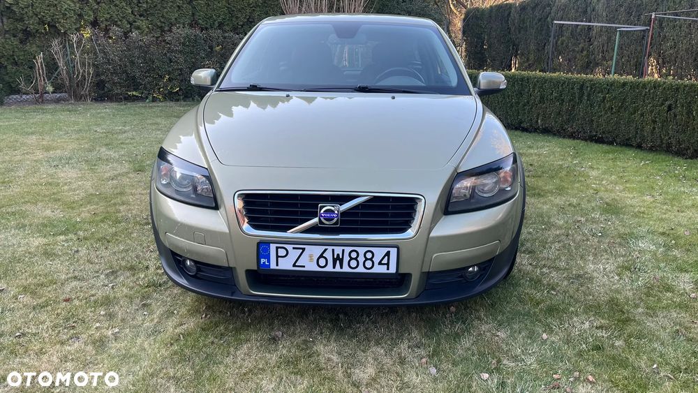 Volvo C30 2.0D Momentum - 9