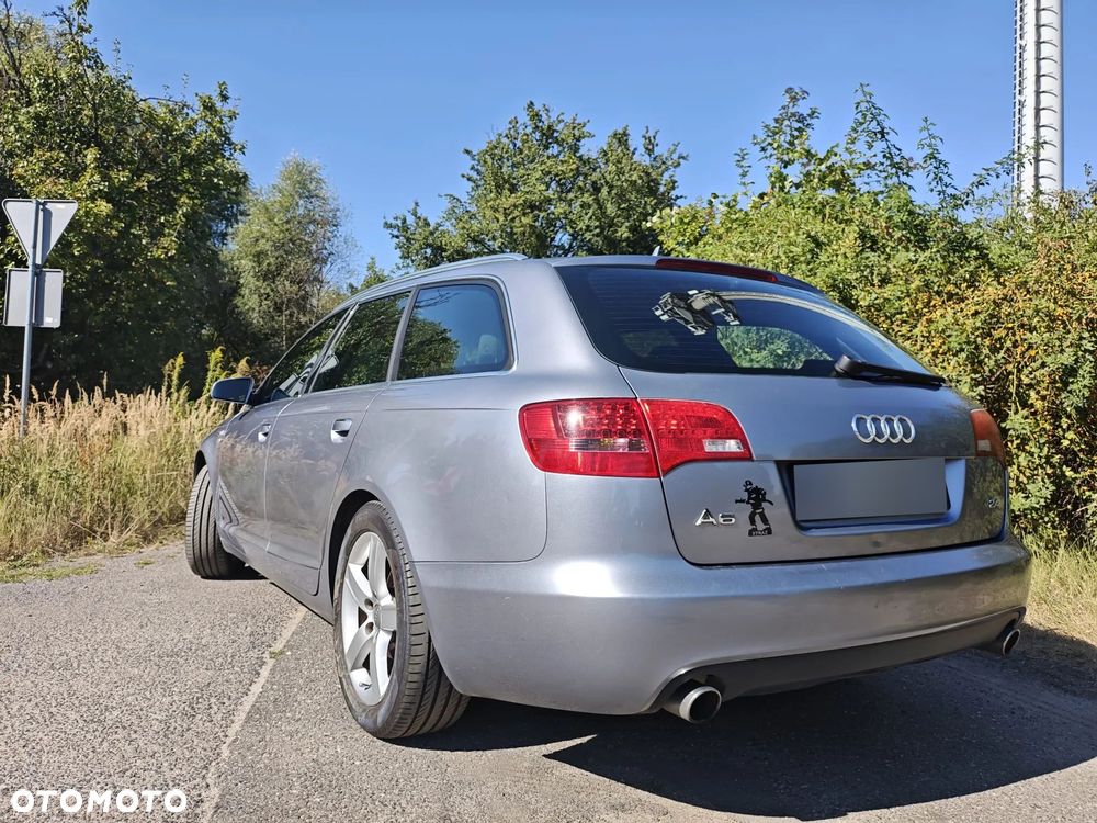 Audi A6 Avant 2.4 - 4
