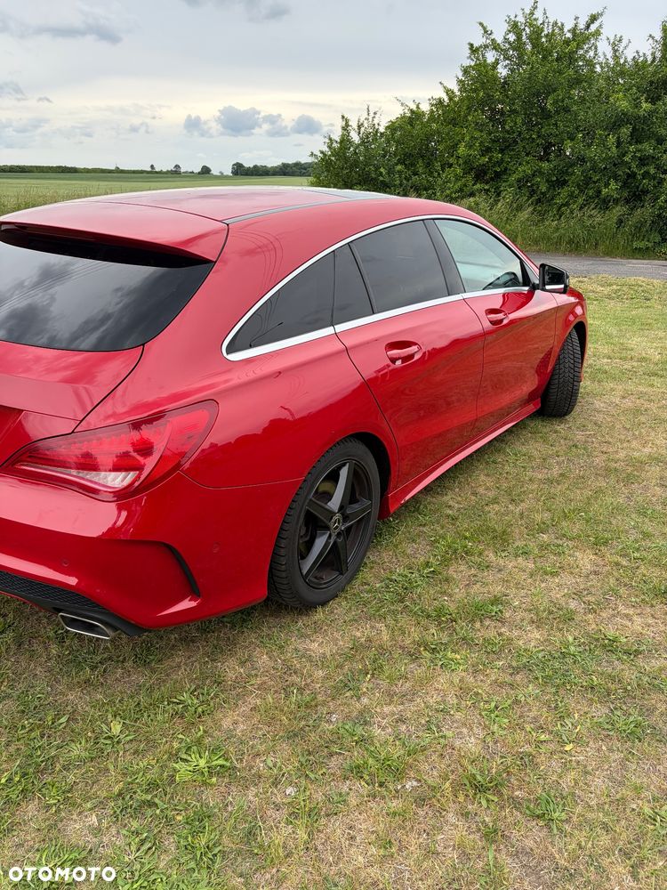 Mercedes-Benz CLA 200 7G-DCT - 8