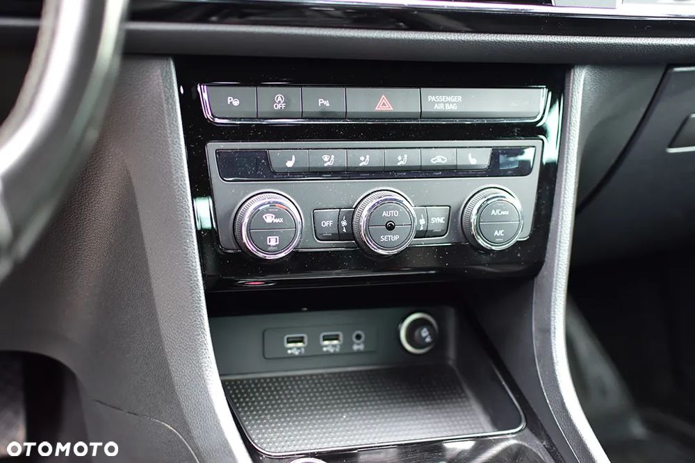 Seat Ateca 2.0 TDI 4Drive XCELLENCE - 25