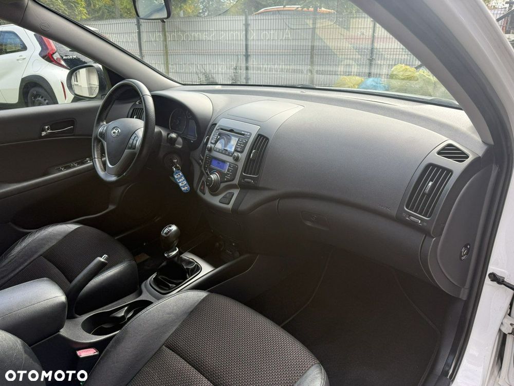Hyundai i30 - 10