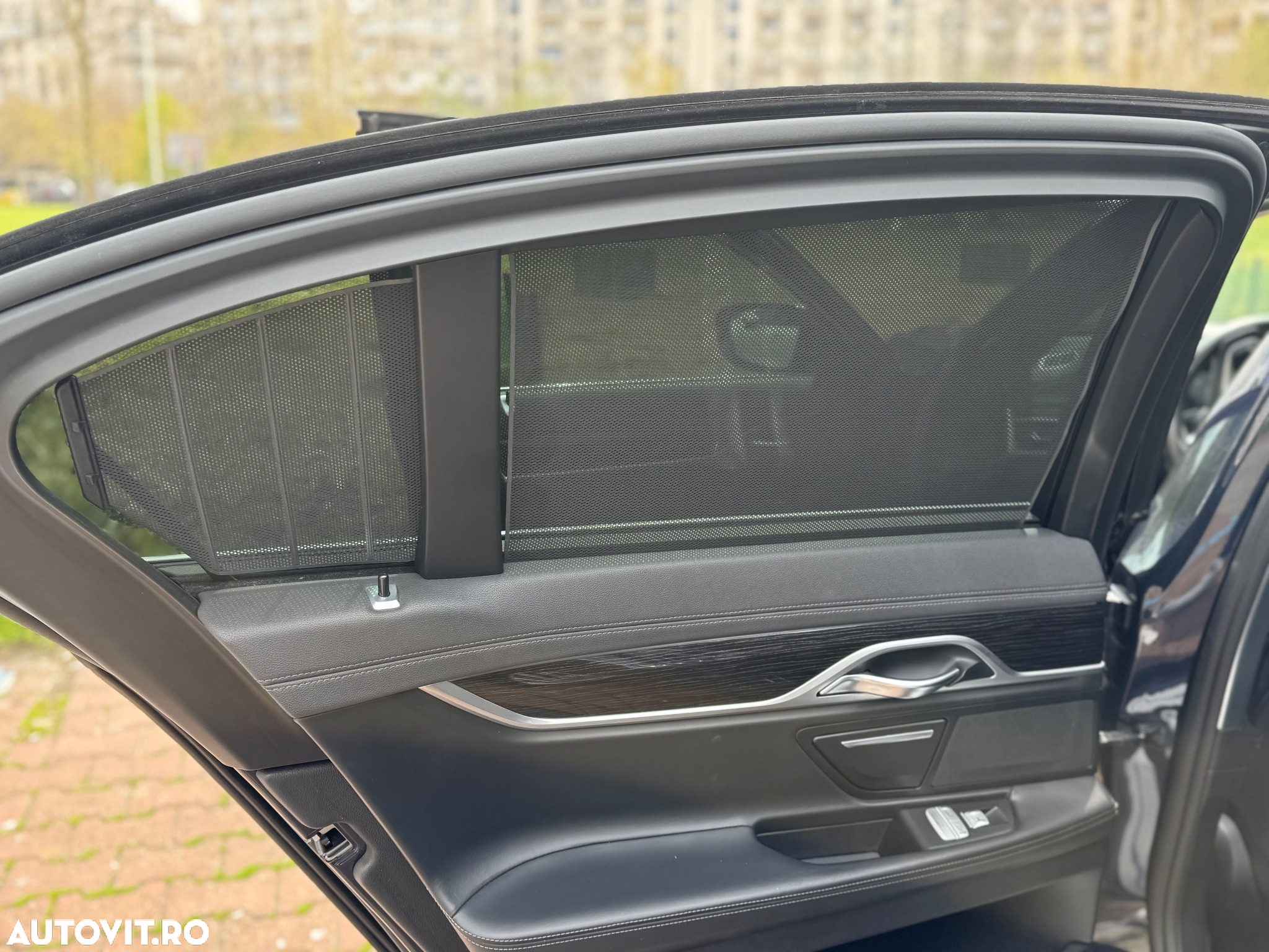 BMW Seria 7 740d xDrive - 3