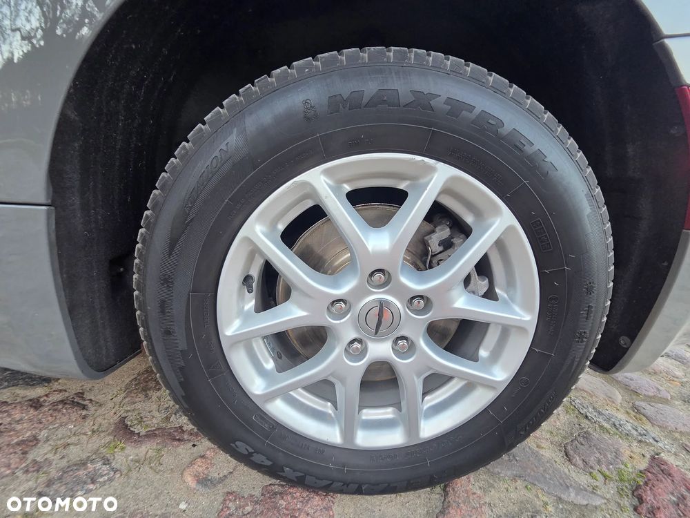 Chrysler Pacifica - 27