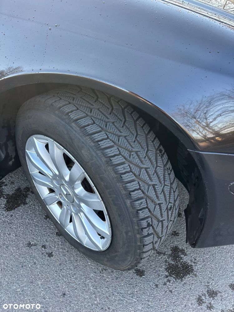 Mercedes-Benz Klasa E - 7