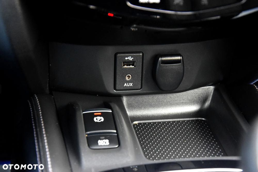 Nissan X-Trail 1.6 DIG-T Tekna 2WD - 24