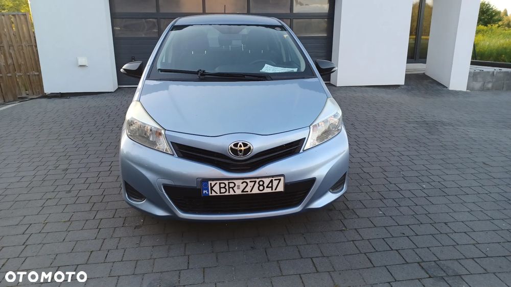 Toyota Yaris - 2