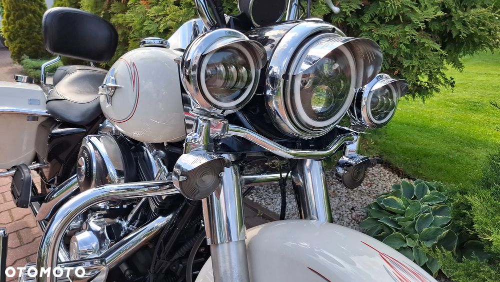 Harley-Davidson Touring Road King - 16