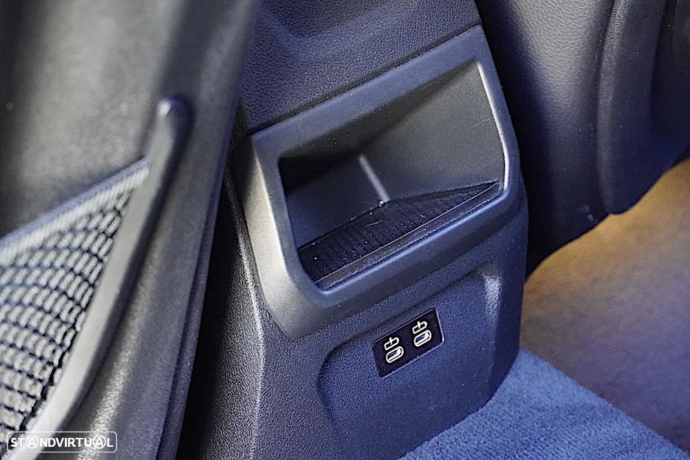 BMW 116 i Aut. M Sport - 28