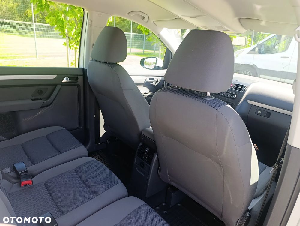 Volkswagen Touran 1.6 TDI DPF BlueMotion Technology Life - 18