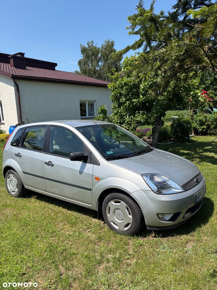 Ford Fiesta 1.4 Ghia - 4
