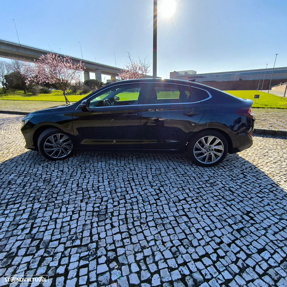 Hyundai i30 Fastback - 5