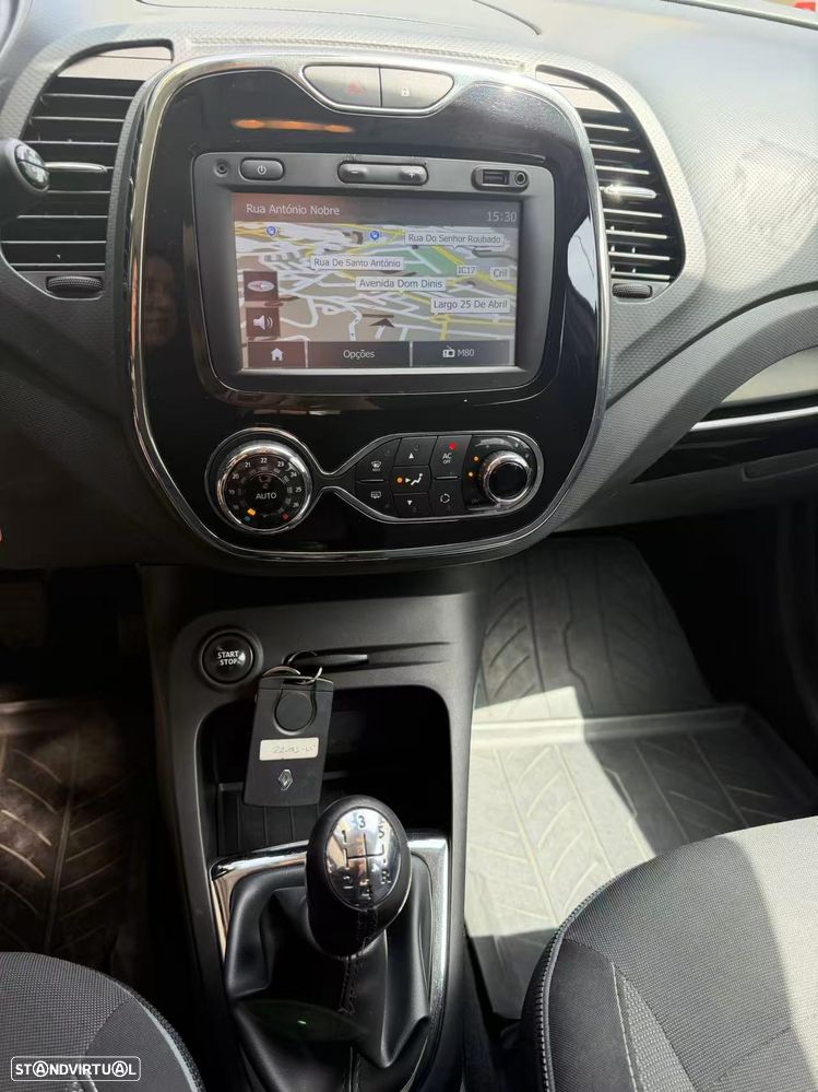 Renault Captur 1.5 dCi - 17