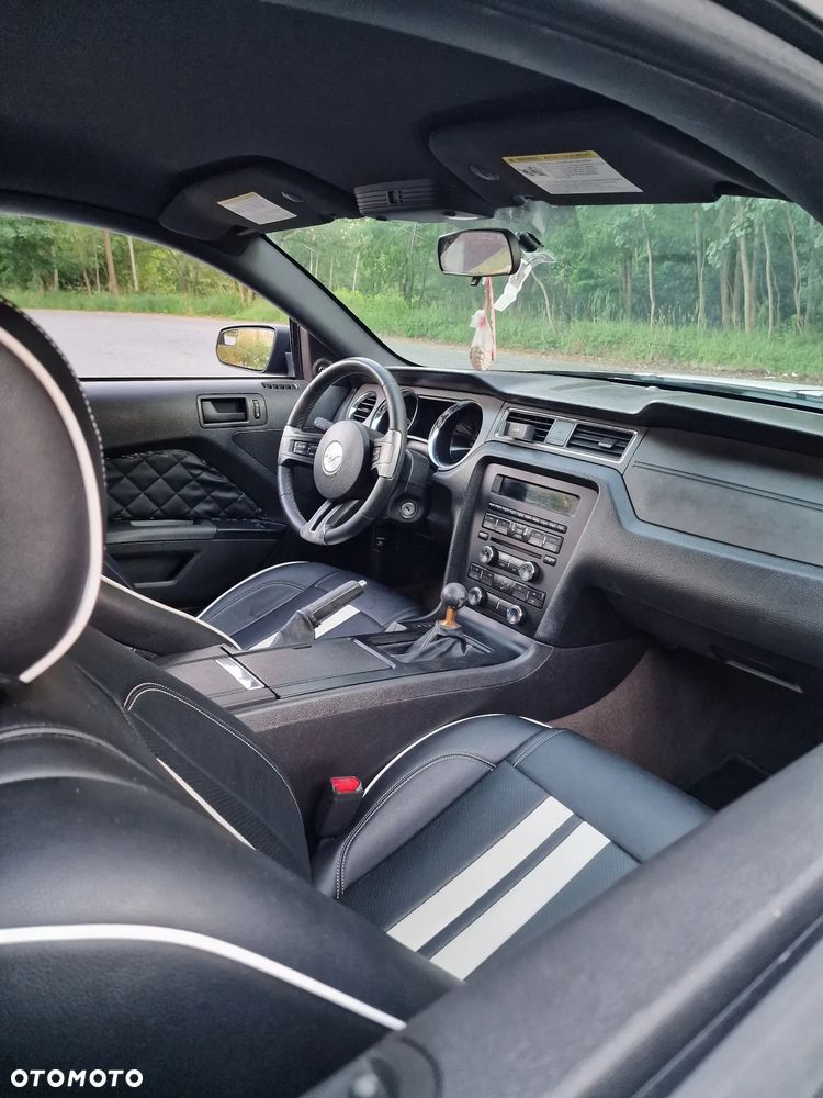 Ford Mustang 3.7 V6 - 11