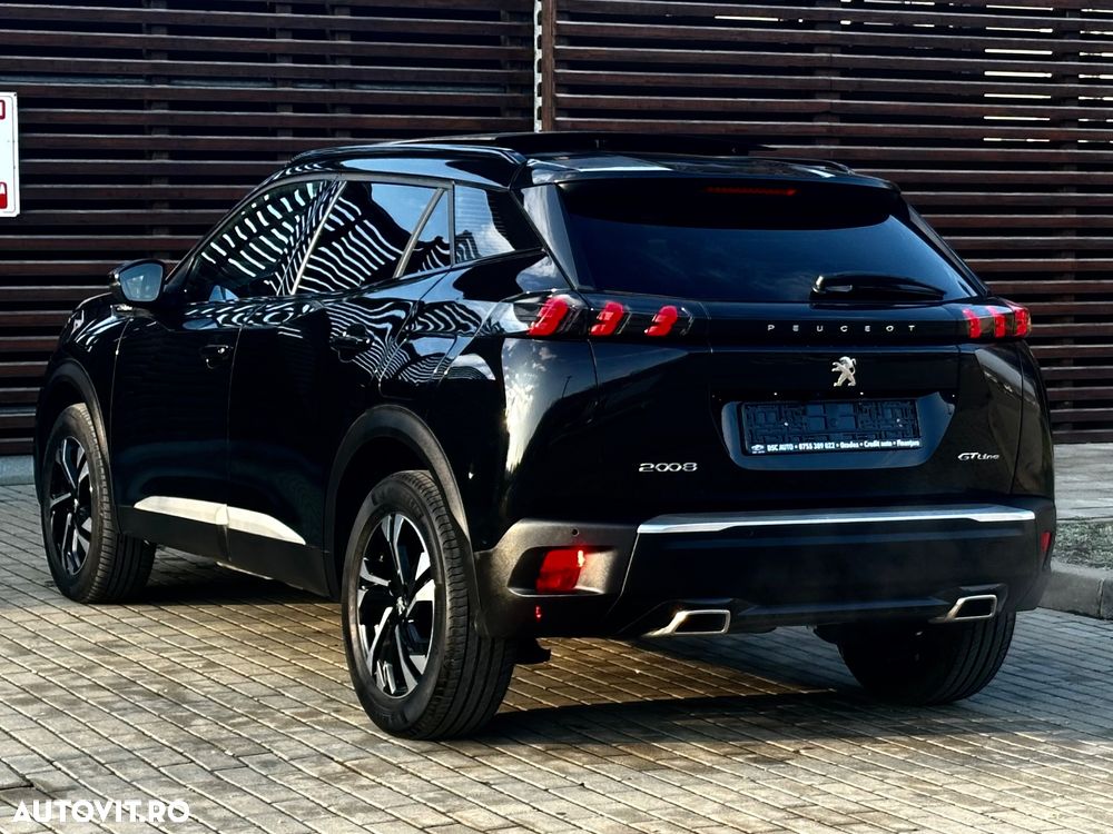 Peugeot 2008 PureTech 130 EAT8 GT Exclusive - 7
