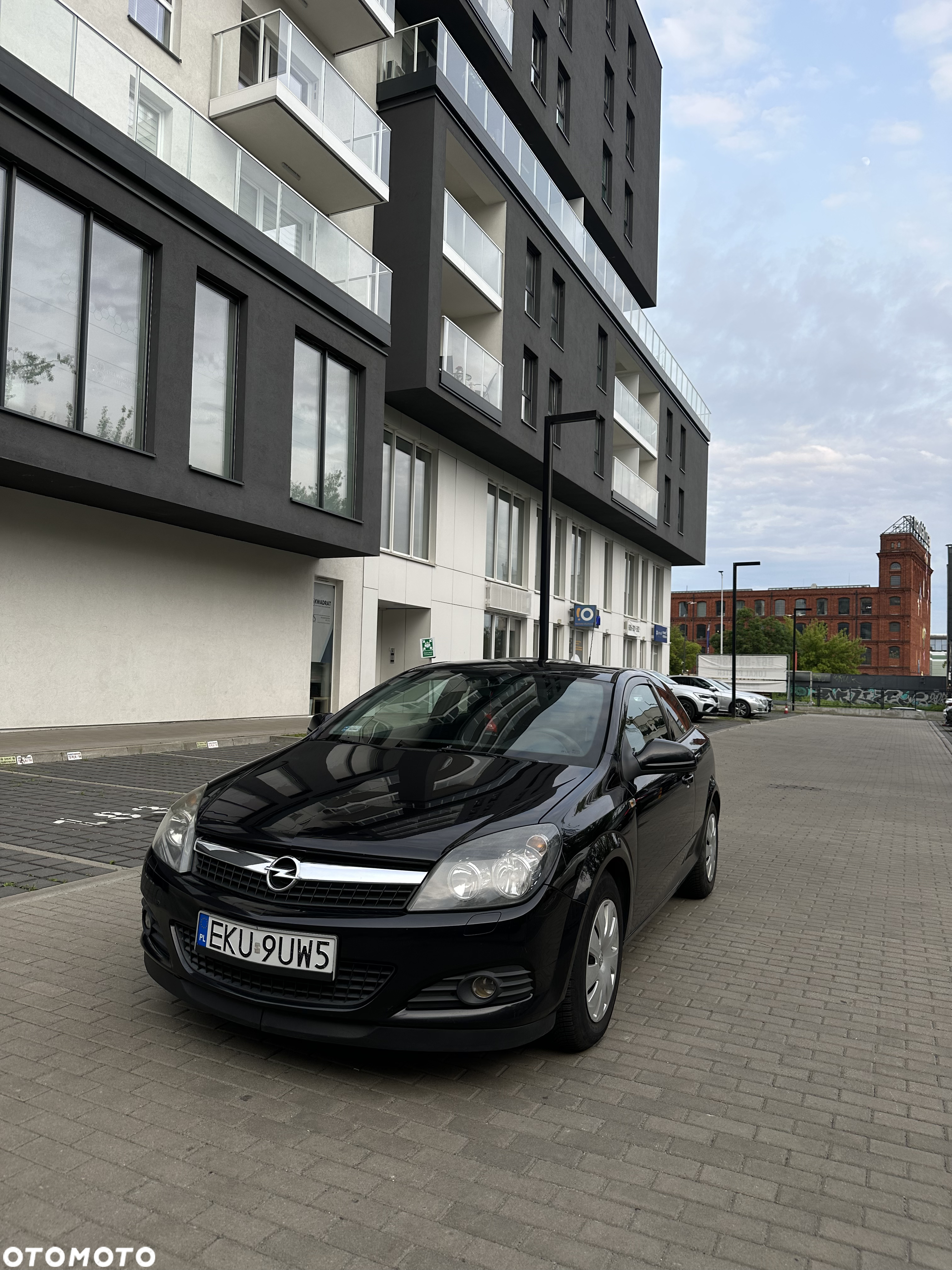 Opel Astra III GTC 1.6 Sport - 2
