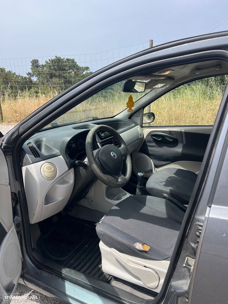 Fiat Punto 70 JTD Multijet Dynamic - 4