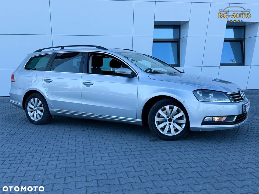 Volkswagen Passat - 4