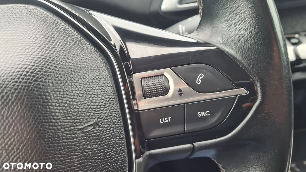 Peugeot 3008 BlueHDi 130 Stop & Start Allure - 21