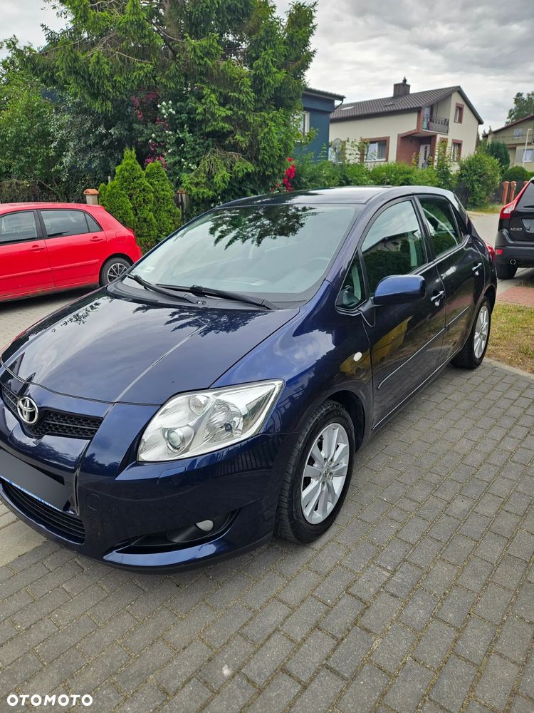 Toyota Auris 1.6 VVT-i Luna MM - 2